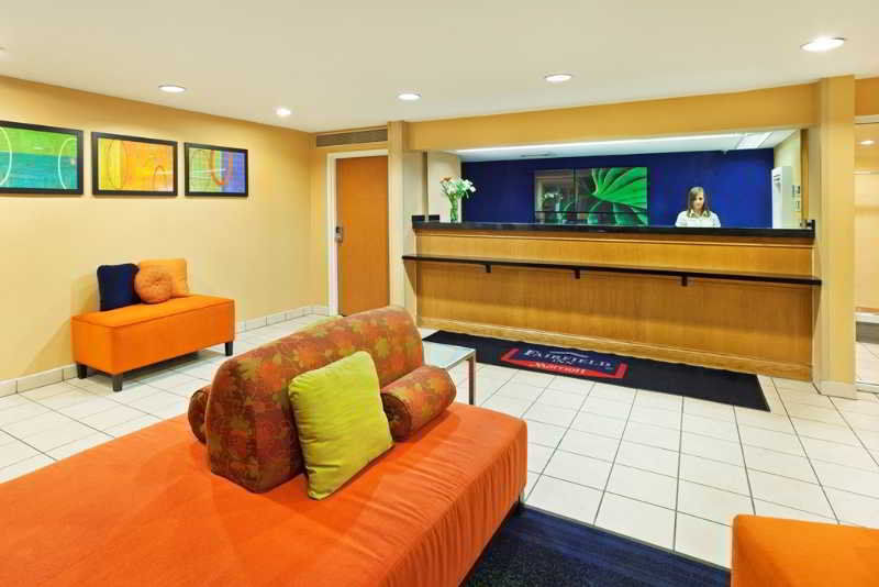 Days Inn By Wyndham Chattanooga/Hamilton Place Εξωτερικό φωτογραφία