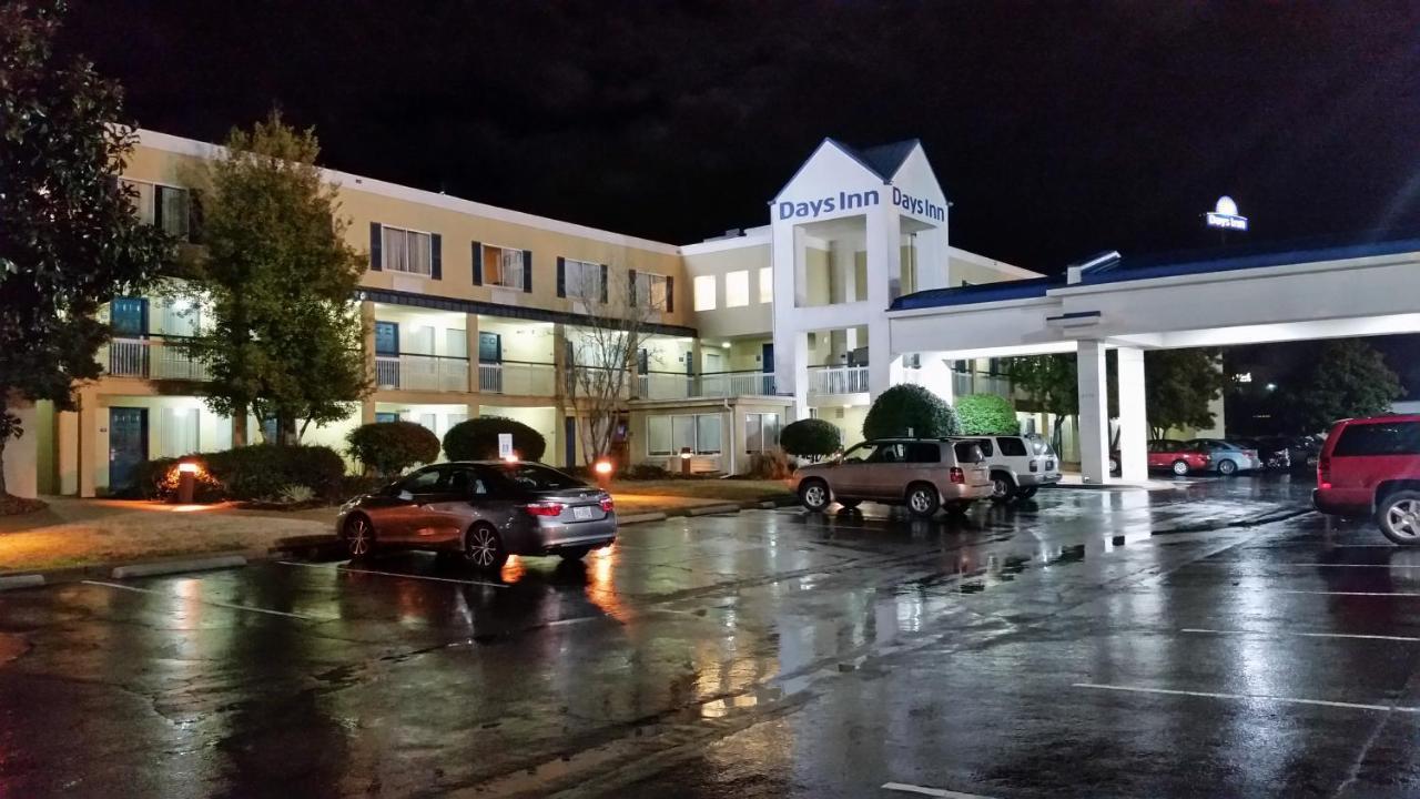 Days Inn By Wyndham Chattanooga/Hamilton Place Εξωτερικό φωτογραφία