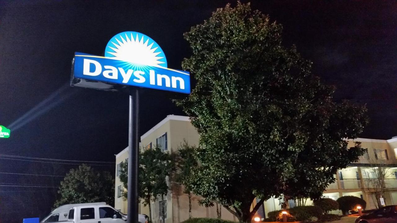 Days Inn By Wyndham Chattanooga/Hamilton Place Εξωτερικό φωτογραφία